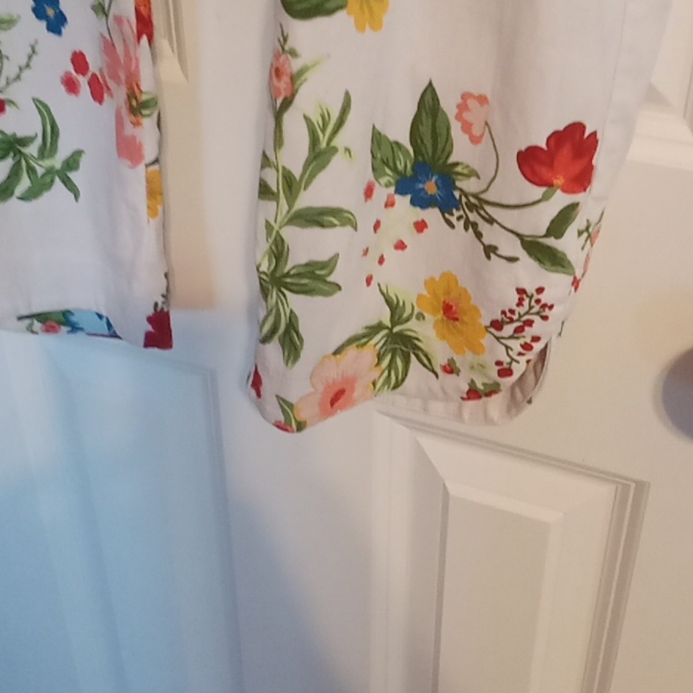 Valerie Stevens Floral Women's Pants - Picture 3 of 7